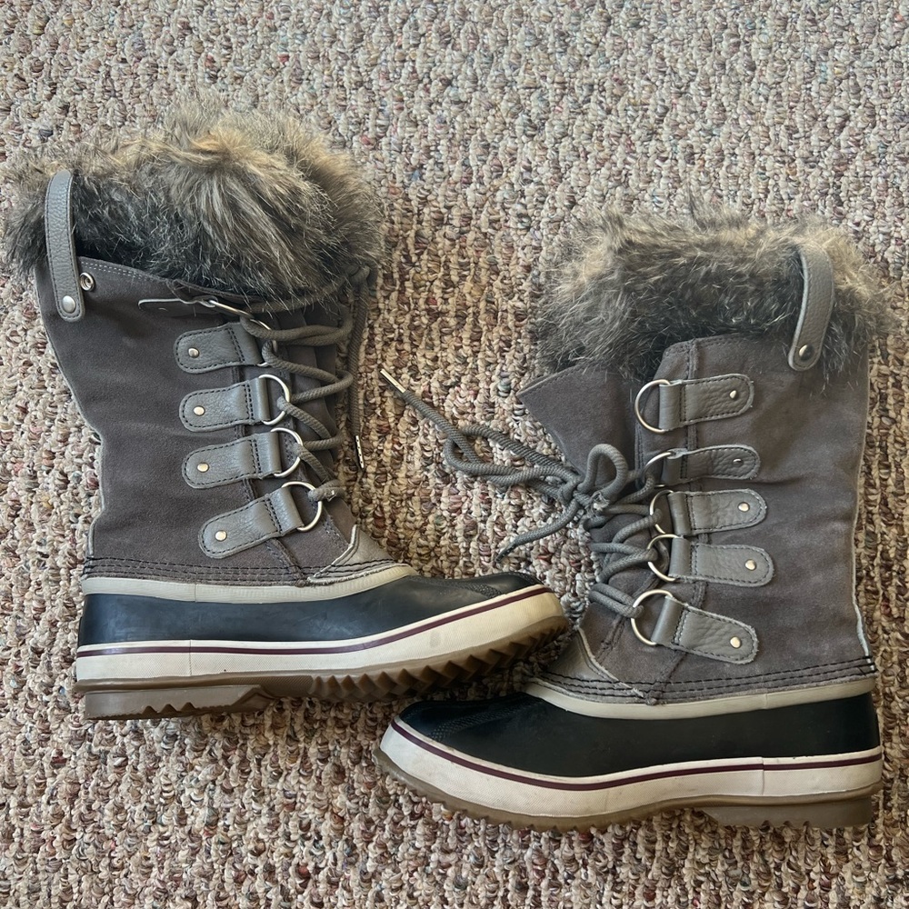Sorel Joan of Arctic Boots - Grey Size 8